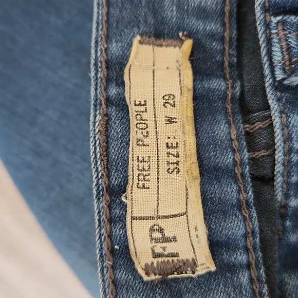 Free People 5 Pocket Skinny Jeans Size W 29 - Picture 6 of 7